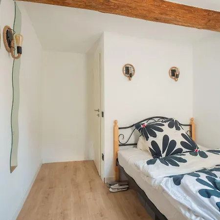 Holiday home Inviting In *